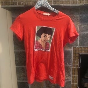 New- Amelie Tee